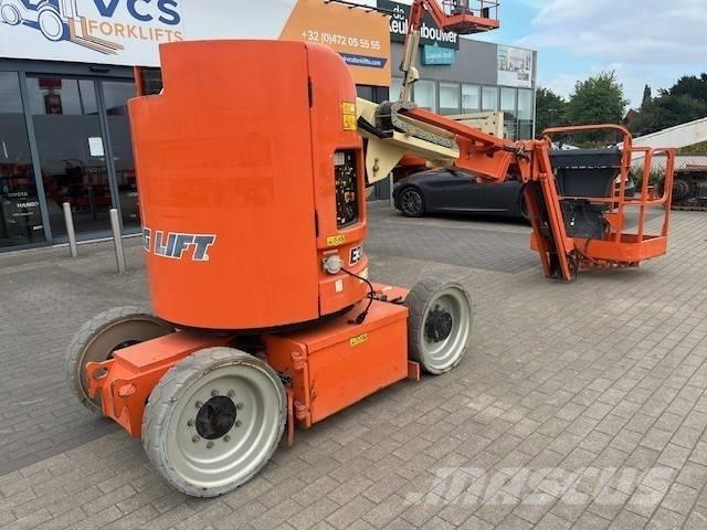 JLG E 300 AJP Alkūniniai keltuvai