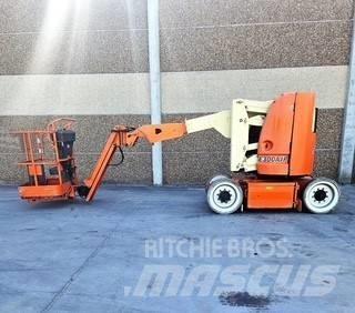 JLG E 300 AJP Alkūniniai keltuvai