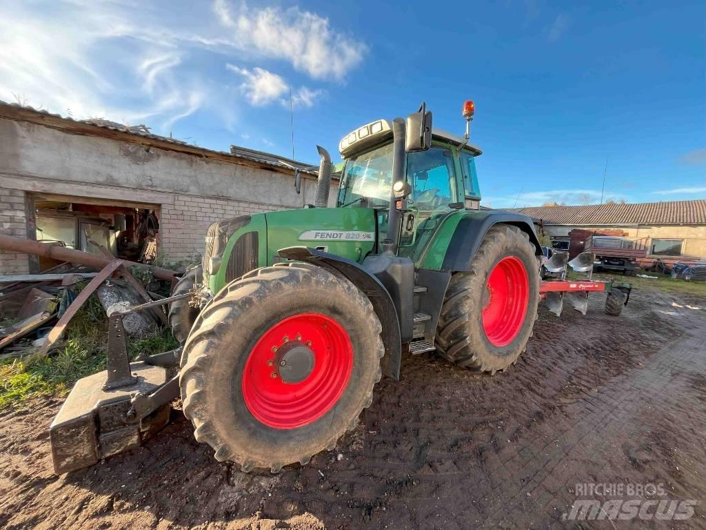 Fendt 820 Traktoriai