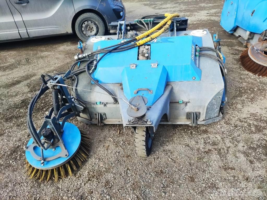 Snowek Hamsteri Kita kelių ir sniego technika