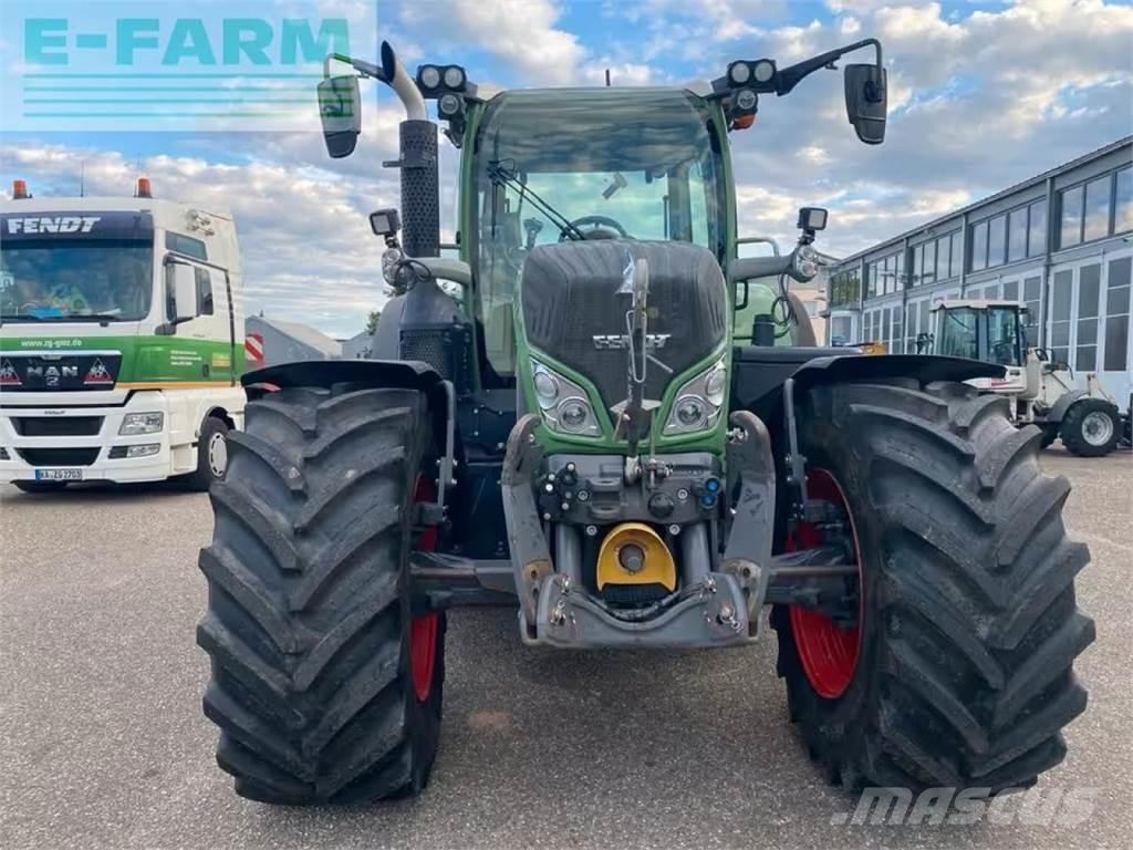 Fendt Vario 718 Traktoriai