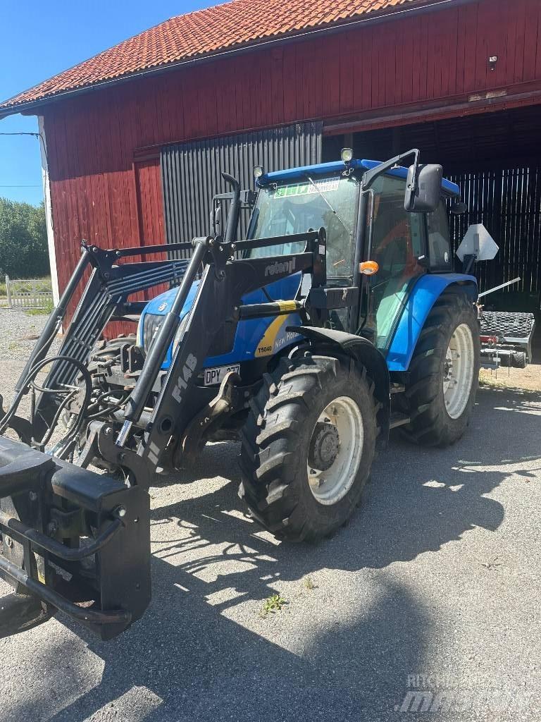 New Holland T 5040 Traktoriai