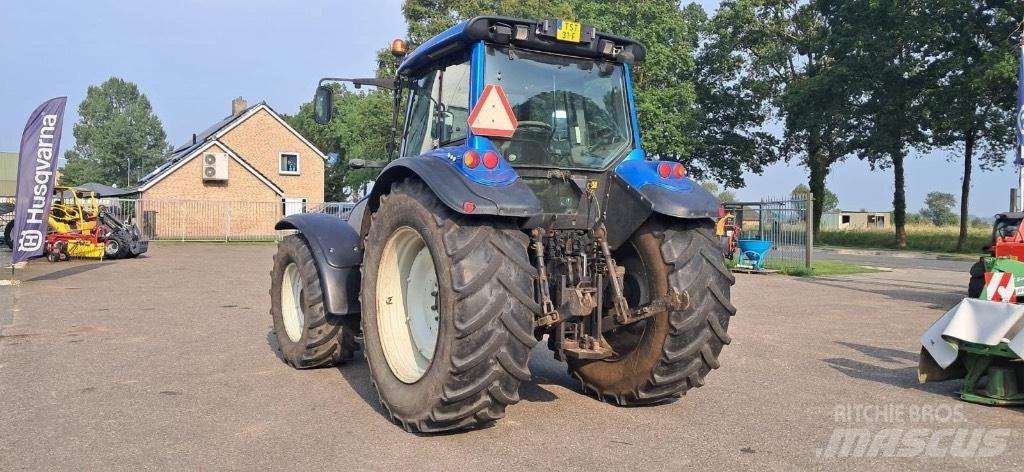 Valtra T160 Traktoriai