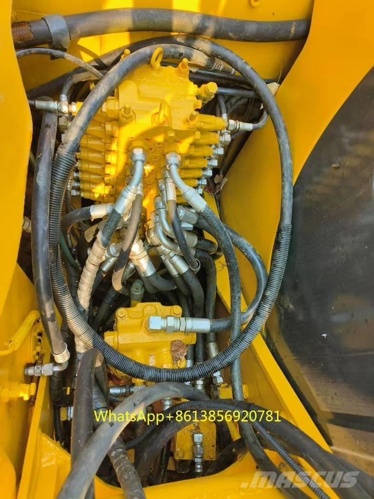 Komatsu PC 70-7 Vikšriniai ekskavatoriai
