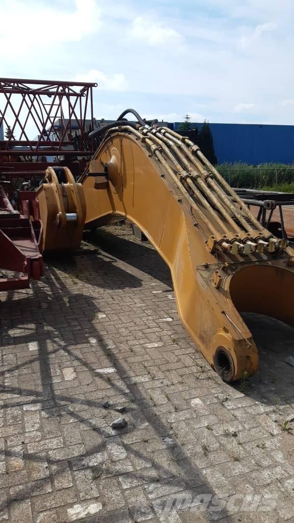 CAT 385/390/395 Tranšėjų kasimo technika