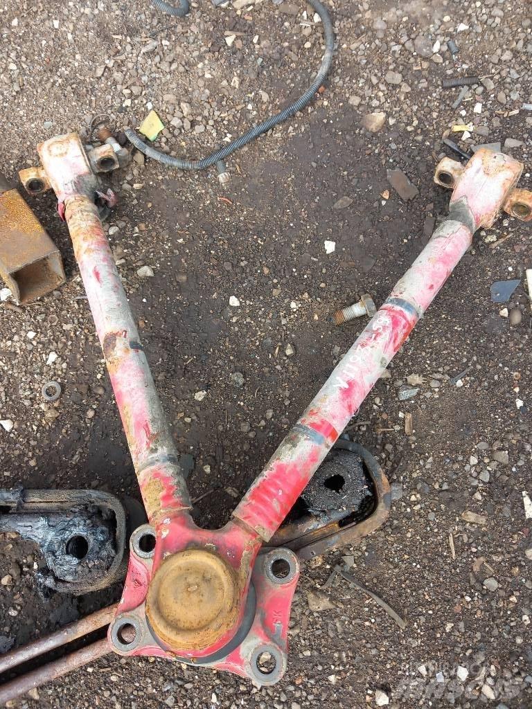 Volvo FH 12 22238525 Važiuoklė ir suspensija