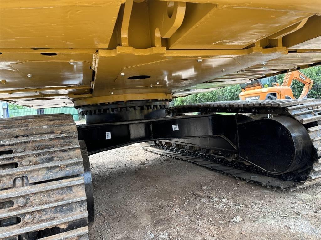 CAT 320 D Vikšriniai ekskavatoriai