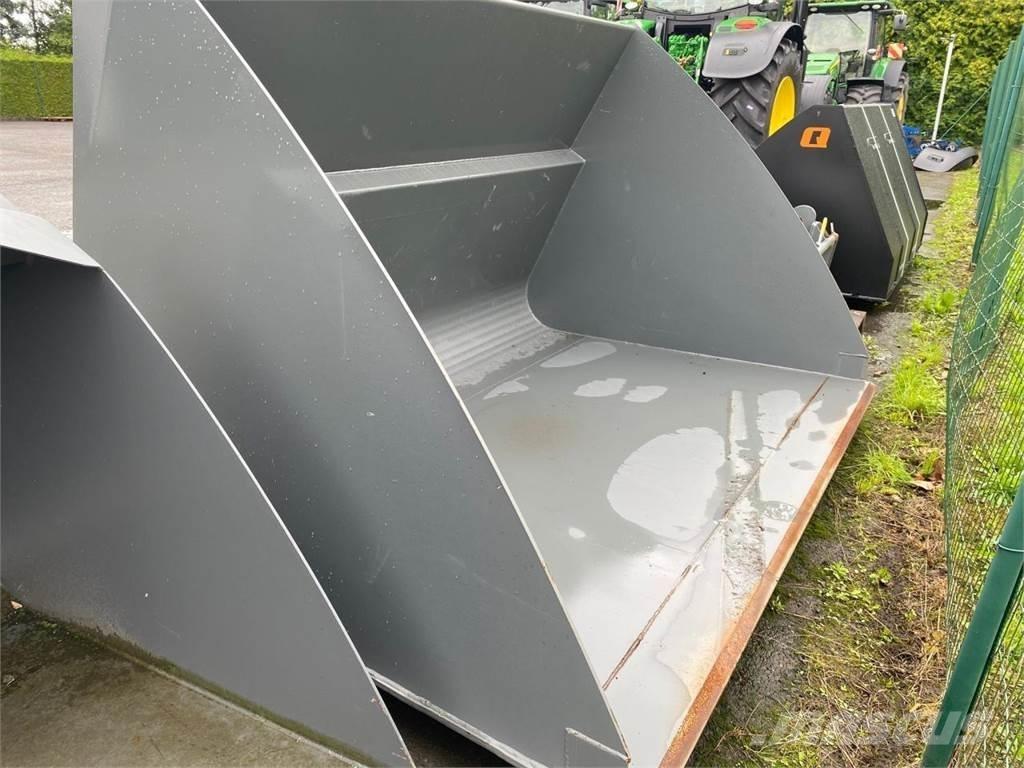 Kramer 2500 mm Frontalinių krautuvų priedai