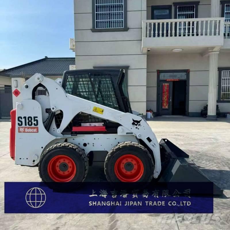 Bobcat S 185 Krautuvai su šoniniu pasukimu