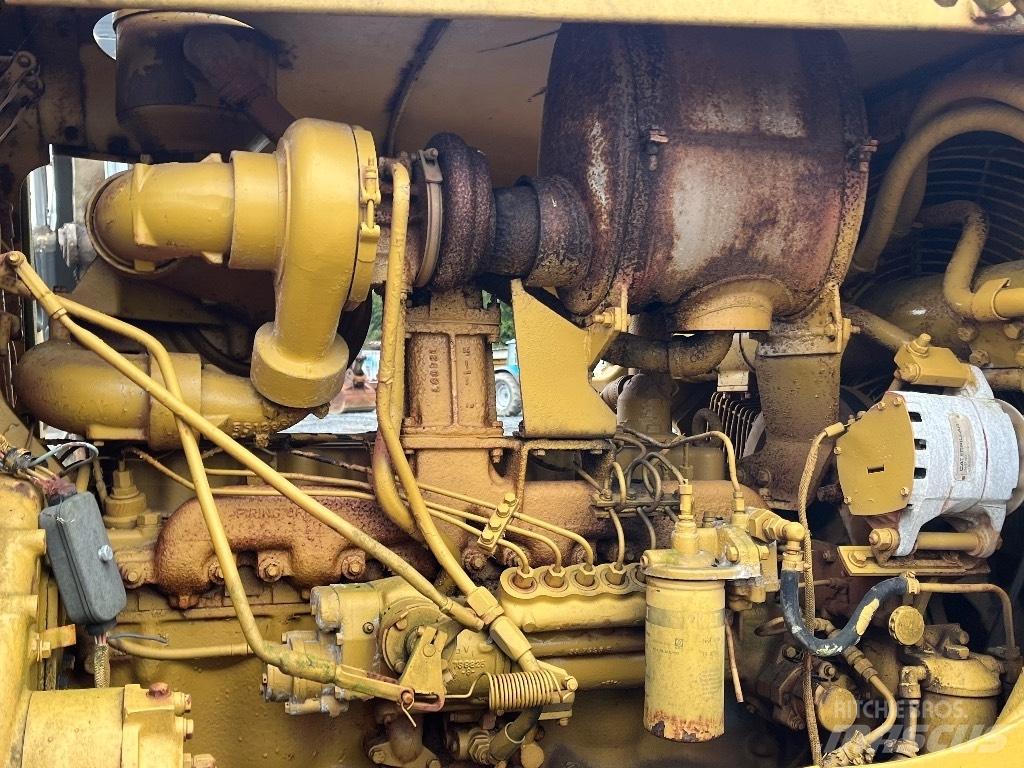 CAT D 7 Vikšriniai buldozeriai