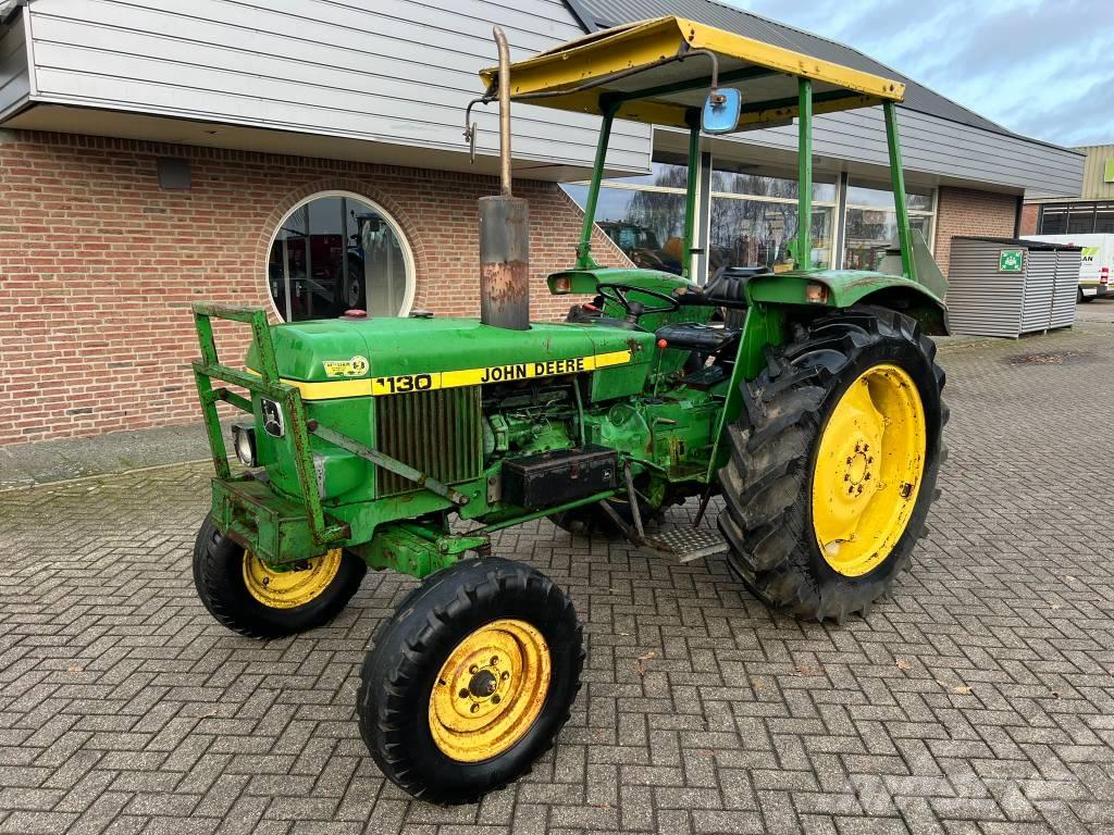 John Deere 1130 Traktoriai