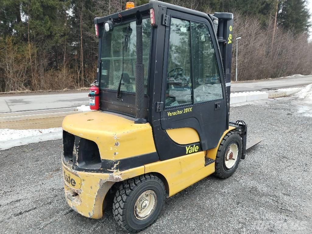 Yale GDP30VX E2345 Dyzeliniai krautuvai