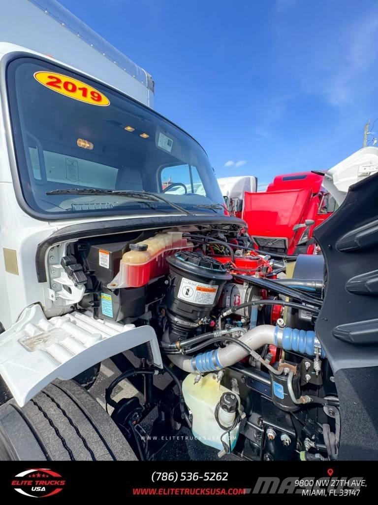 Freightliner M106 Kita