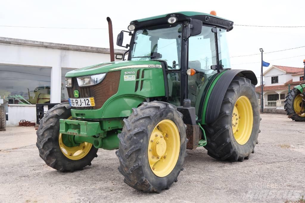 John Deere 5090 G Traktoriai