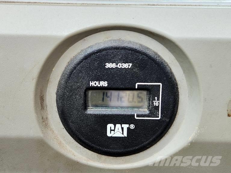 CAT 330F Vikšriniai ekskavatoriai
