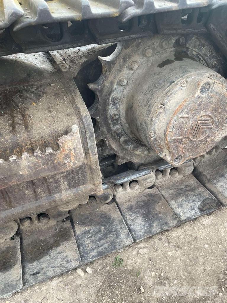 JCB JZ 235 LC Vikšriniai ekskavatoriai