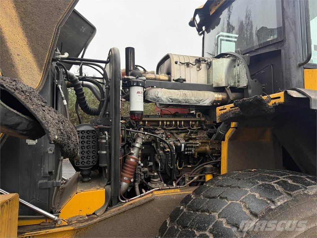 JCB 457HT Naudoti ratiniai krautuvai
