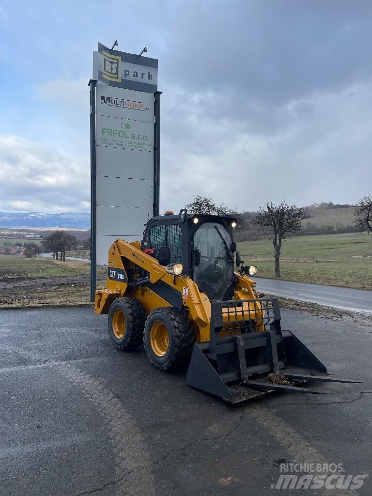 CAT 236 D Krautuvai su šoniniu pasukimu