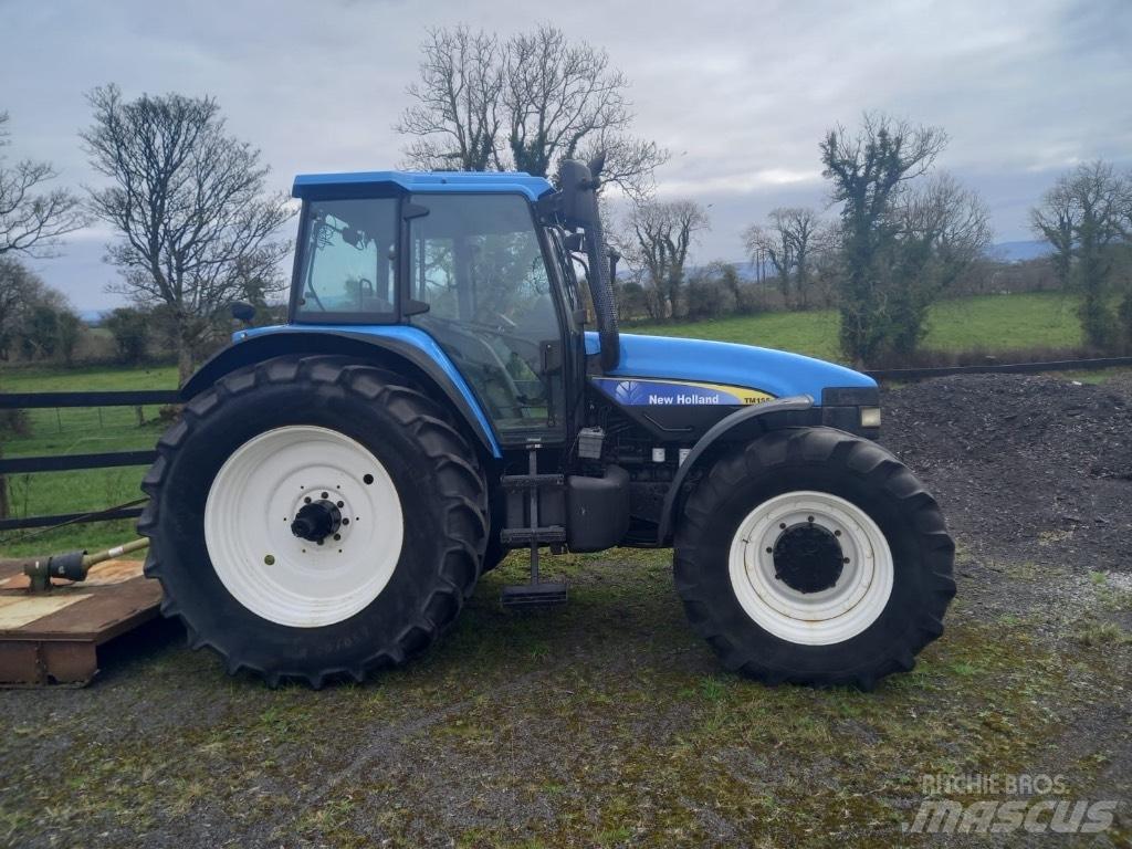 New Holland TM 165 Traktoriai