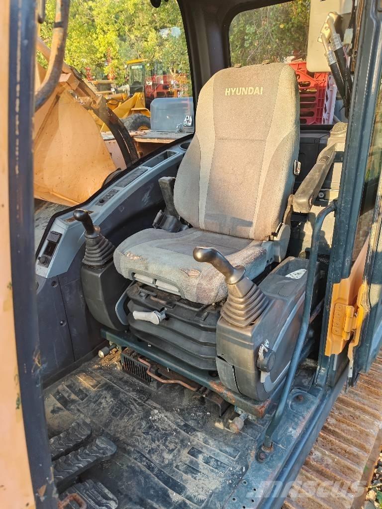 Hyundai R330LC-9S Vikšriniai ekskavatoriai