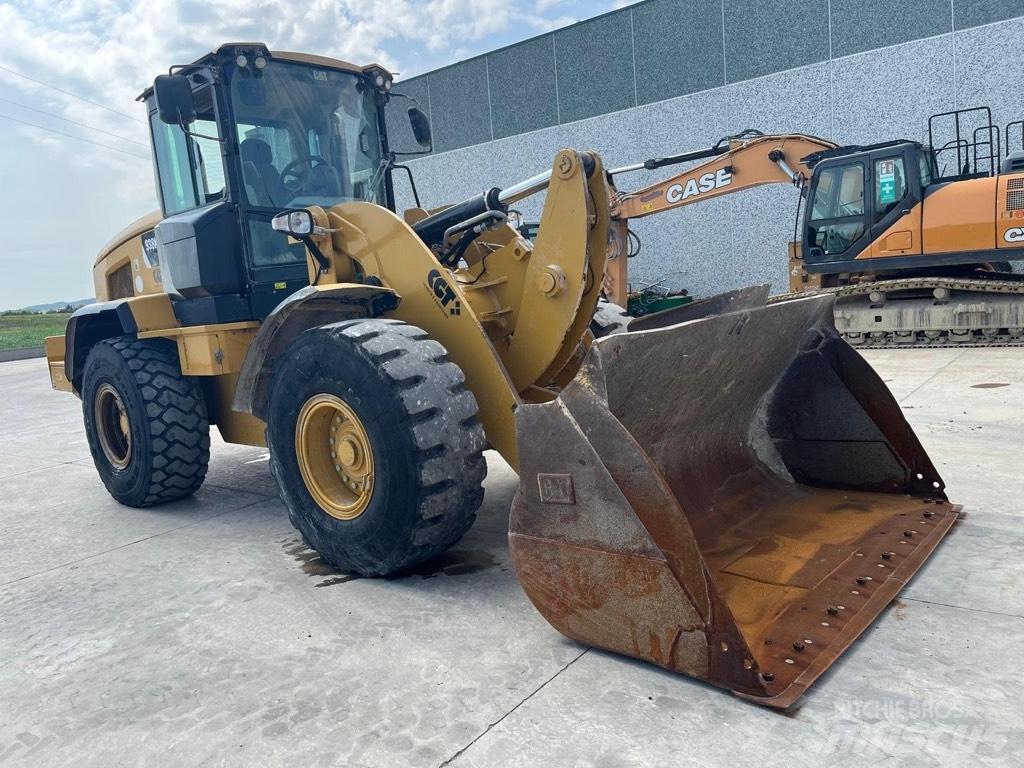 CAT 938 K Naudoti ratiniai krautuvai