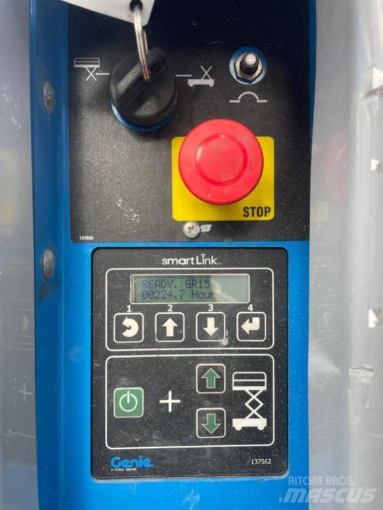 Genie GR 15 Vertikalūs stiebiniai keltuvai