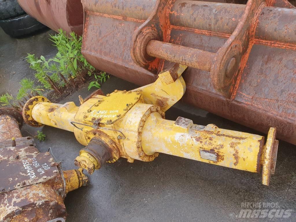 Komatsu WA180.3 Ašys