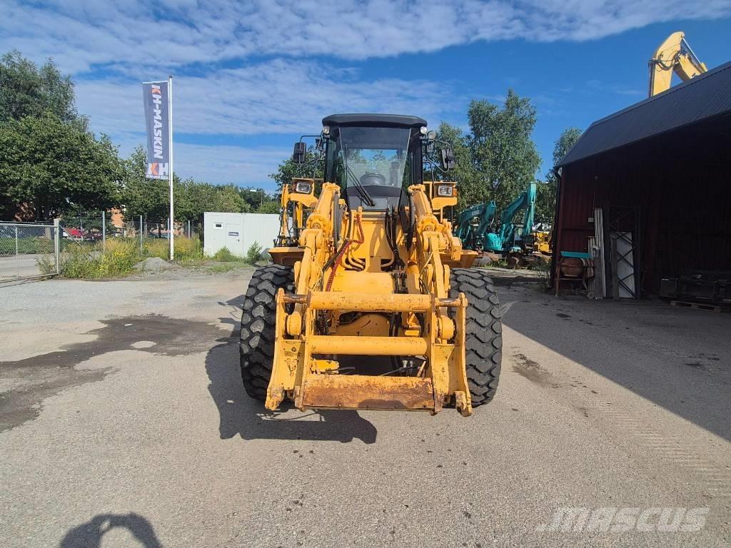 LiuGong 842 Naudoti ratiniai krautuvai