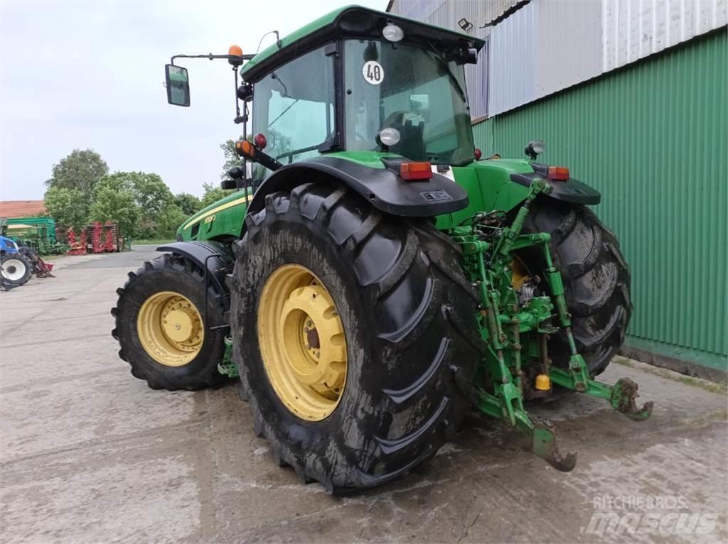 John Deere 8530 Traktoriai