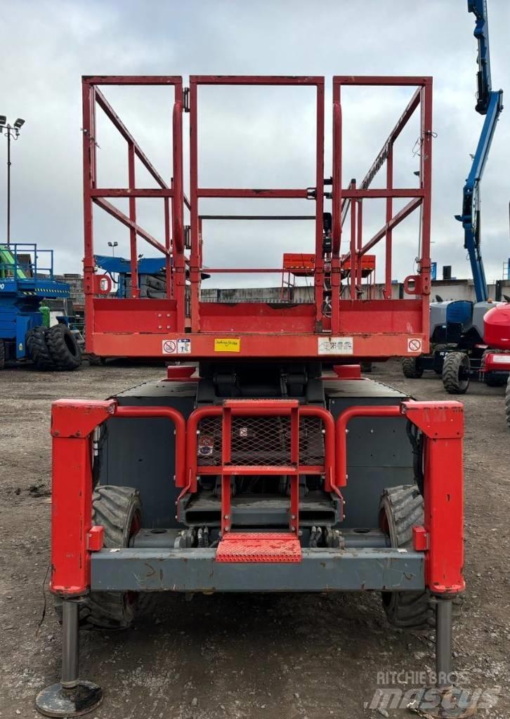 SkyJack SJ 6832 RT Žirkliniai keltuvai