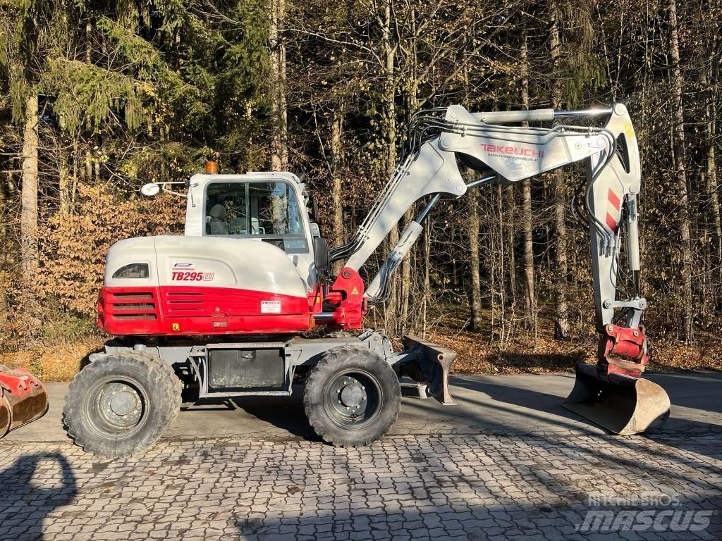 Takeuchi TB295W Ratiniai ekskavatoriai