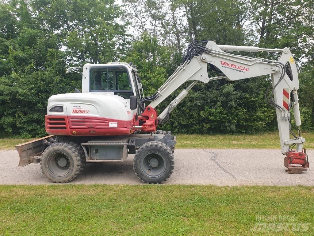 Takeuchi TB295W Ratiniai ekskavatoriai