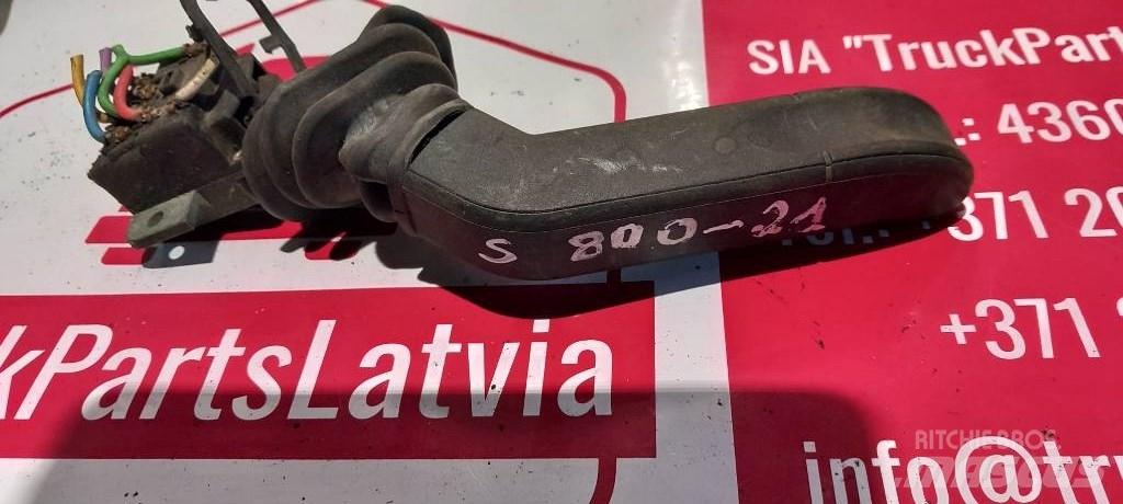 Scania R 420.  1372985 Kabinos ir salonai