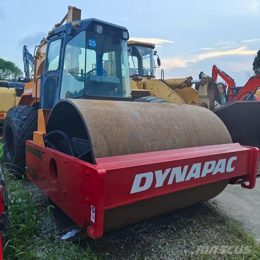 Dynapac CA 25 D Vieno būgno volai
