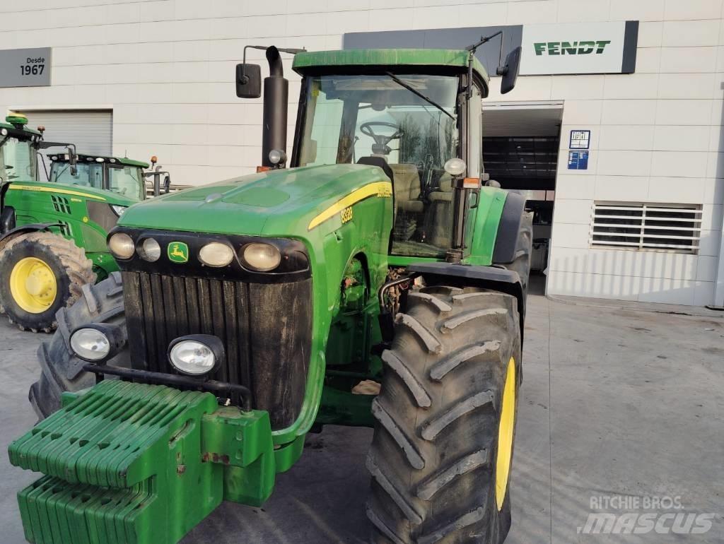 John Deere 8320 Traktoriai
