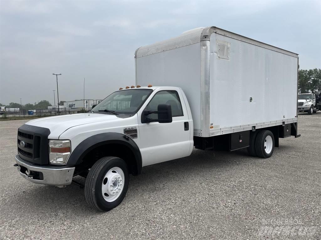 Ford F550 XL Statyba - Kita