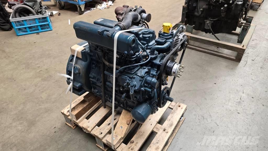 Kubota V2403-T Varikliai