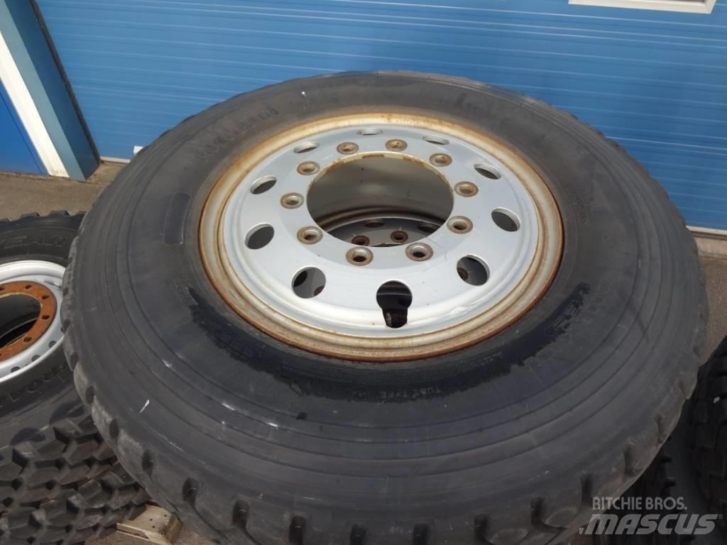 Michelin 1200x24 XDL Padangos, ratai ir ratlankiai
