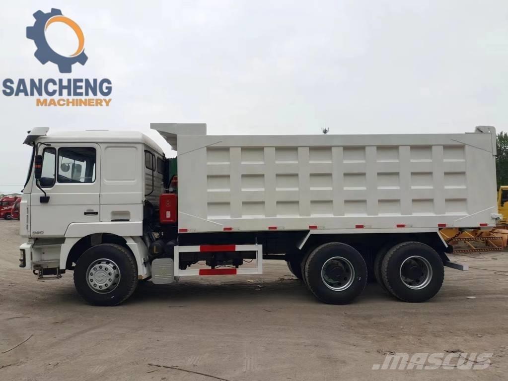 Shacman F3000 Savivarčių priekabų vilkikai