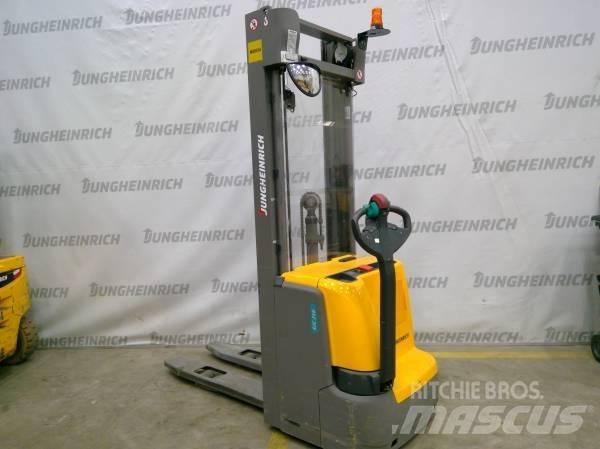 Jungheinrich EJC 216 Rankiniai vėžimėliai