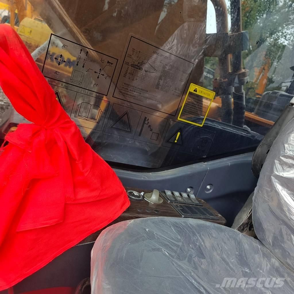 Sany SY 215 C Vikšriniai ekskavatoriai