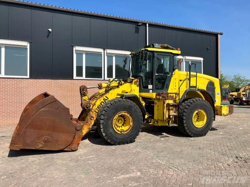 Hyundai HL960 Naudoti ratiniai krautuvai