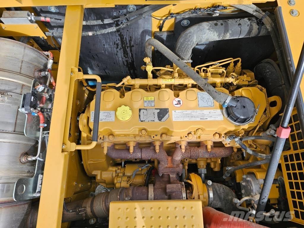 CAT 336 Next Gen Vikšriniai ekskavatoriai