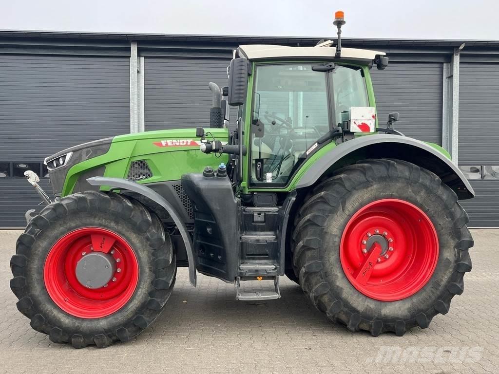 Fendt 930 gen7 Traktoriai
