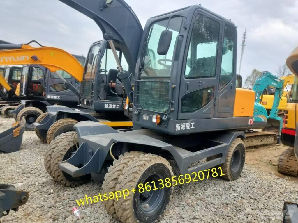 Xinyuan XYB75W-9 Ratiniai ekskavatoriai