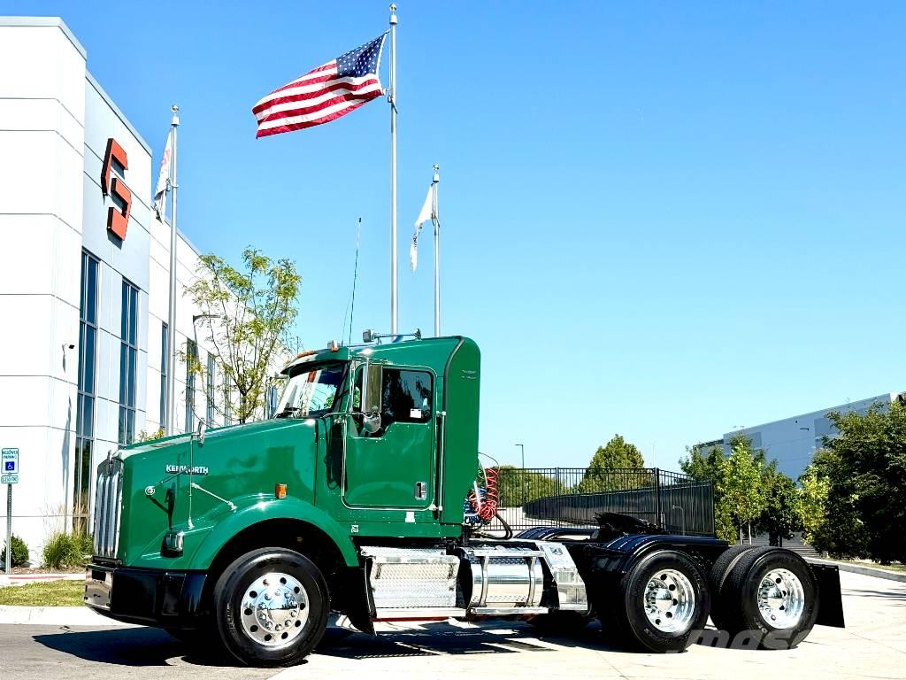 Kenworth T 800 Naudoti vilkikai