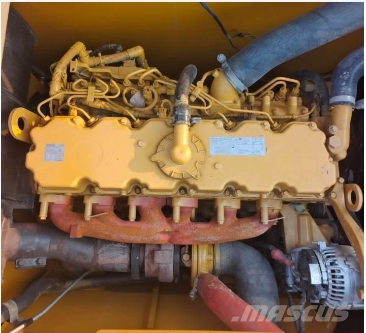 CAT 326 GC Vikšriniai ekskavatoriai