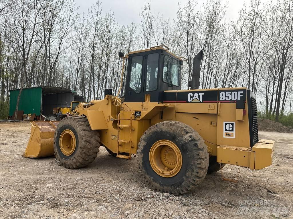 CAT 950F Naudoti ratiniai krautuvai