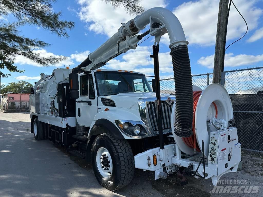 International 7400 Kombinuotos paskirties / vakuuminiai sunkvežimiai