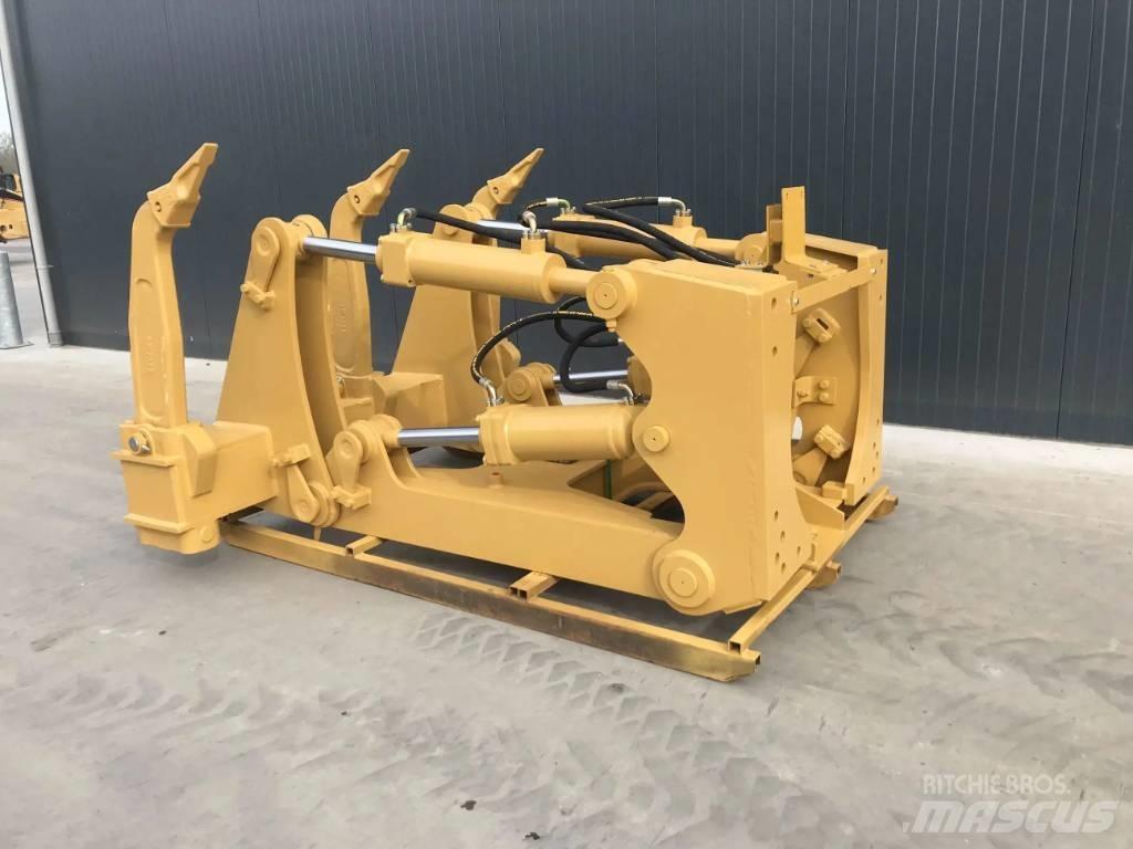 CAT D7 Kultivatoriai-purentuvai